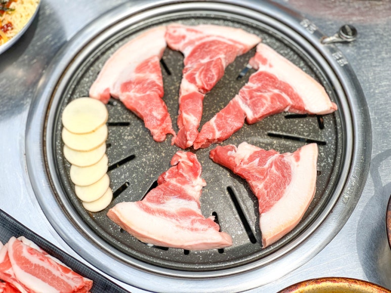 용이네뒷고기 이미지