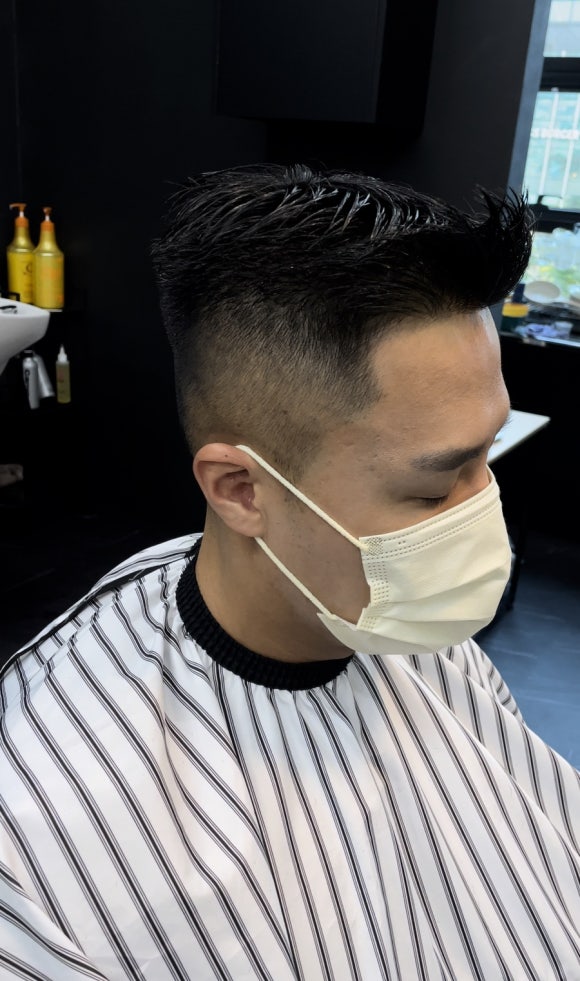 리트모 바버샵 이미지