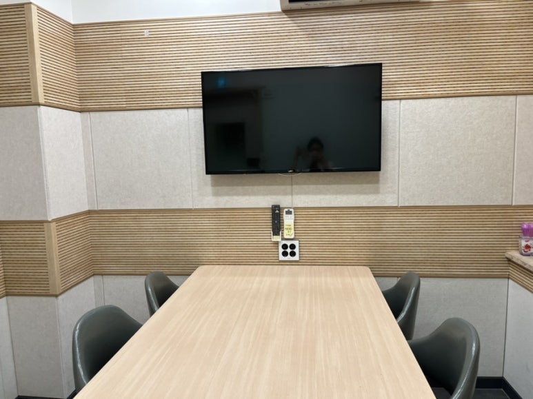 하이어스터디카페 이미지