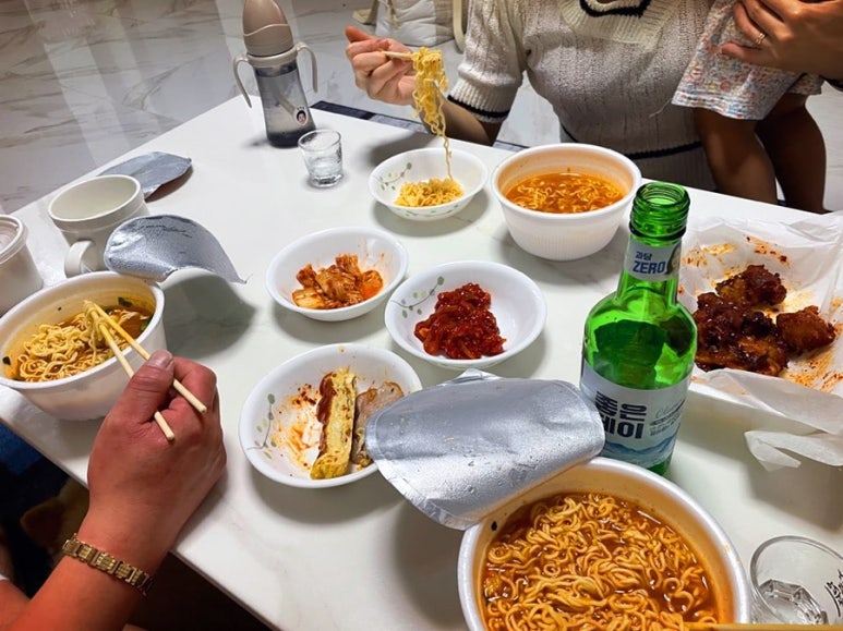 춘화족발 이미지