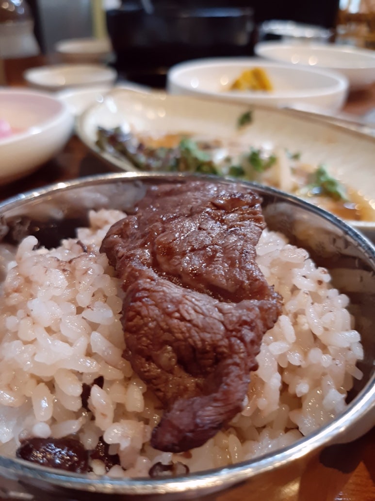 감나무집 식육식당 이미지