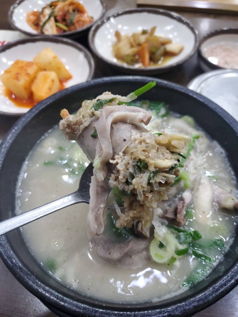서당골토종순대국 이미지