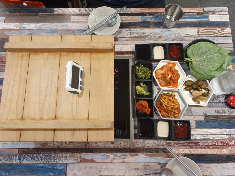 정편백 이미지