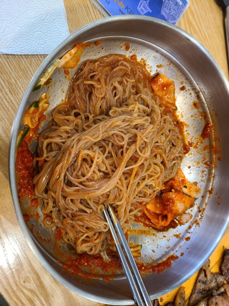 이월냉면 이미지