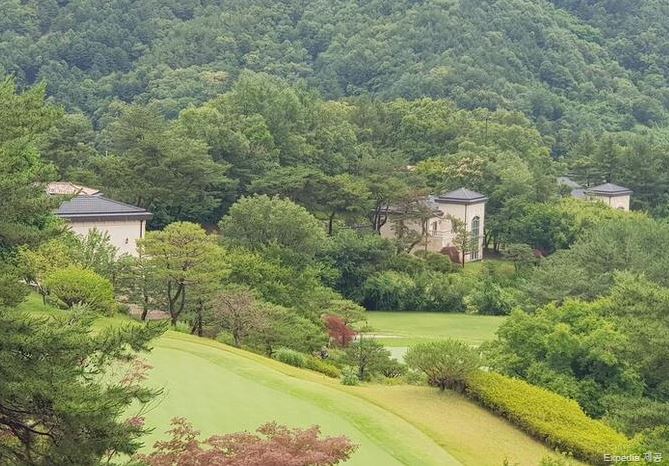 크리스탈팬션 이미지