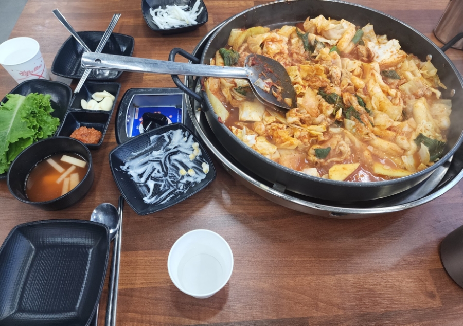 쭈삼춘천닭갈비 이미지