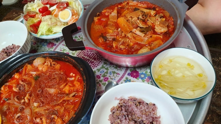 김치뚝딱낙곱새 이미지