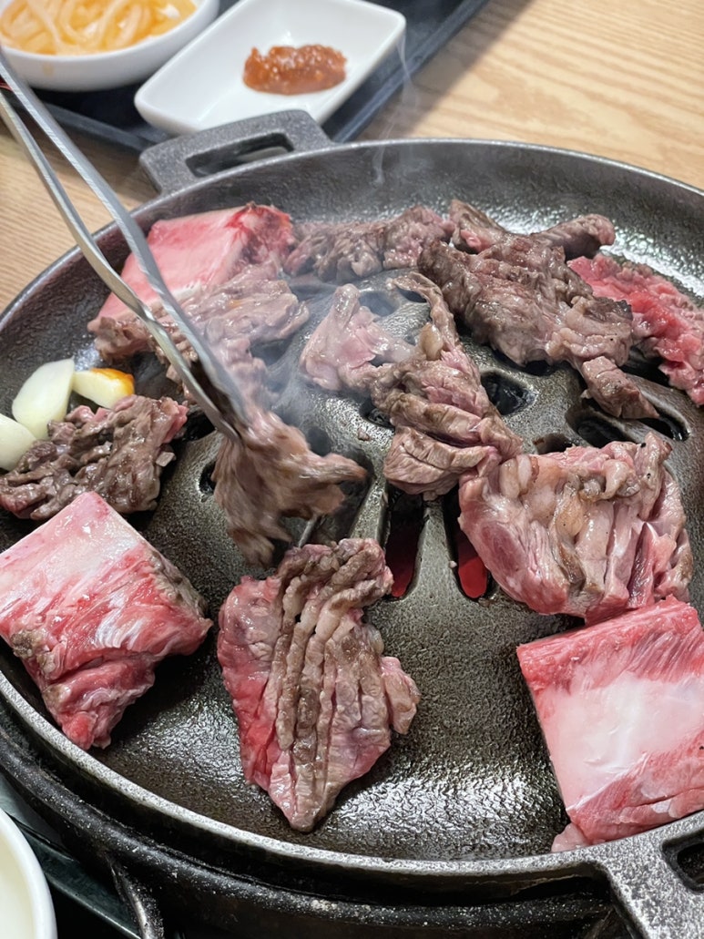 암소창고 이미지