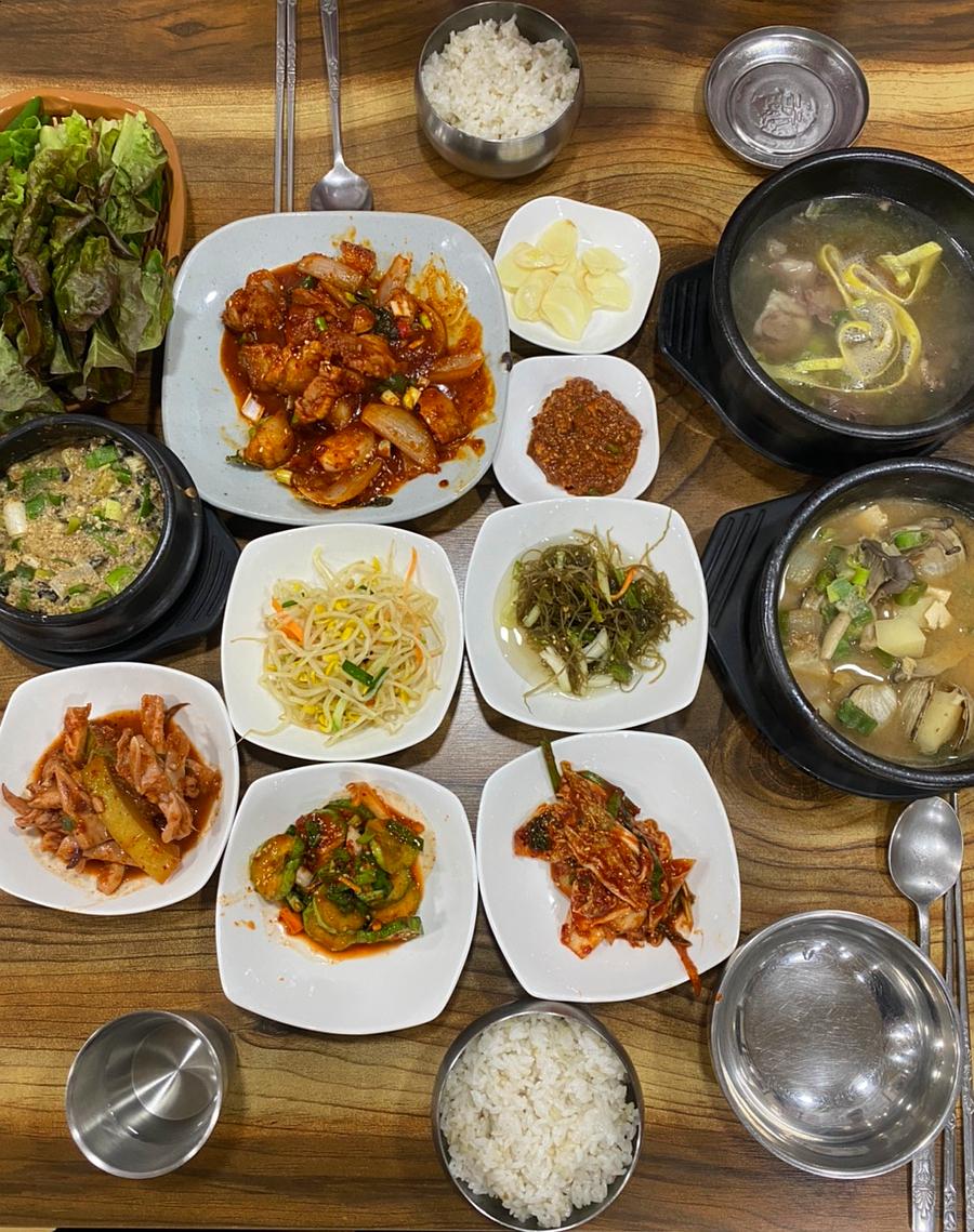 우렁소머리국밥 이미지