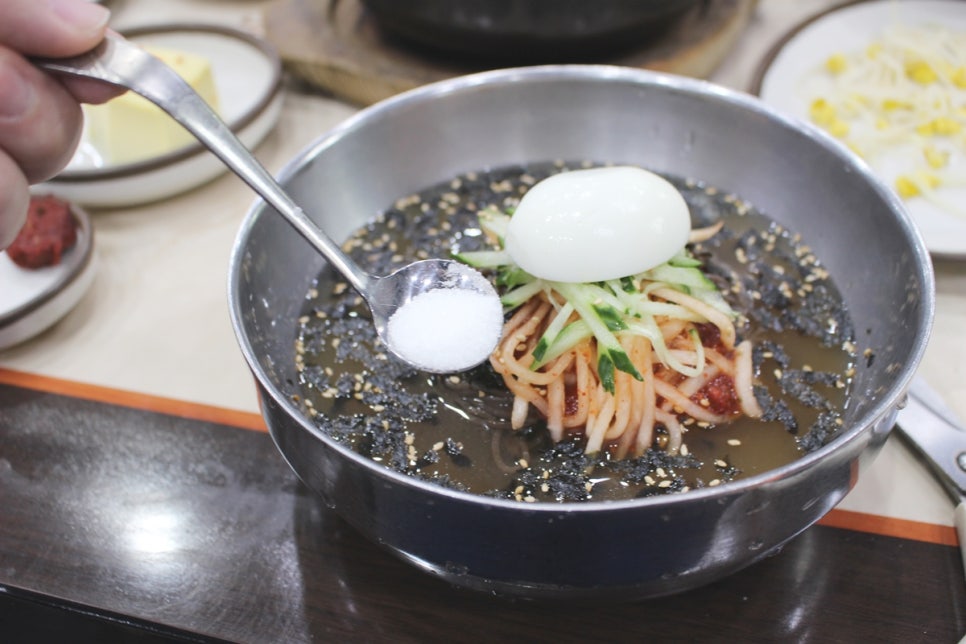 부산갈매기매운족발 이미지