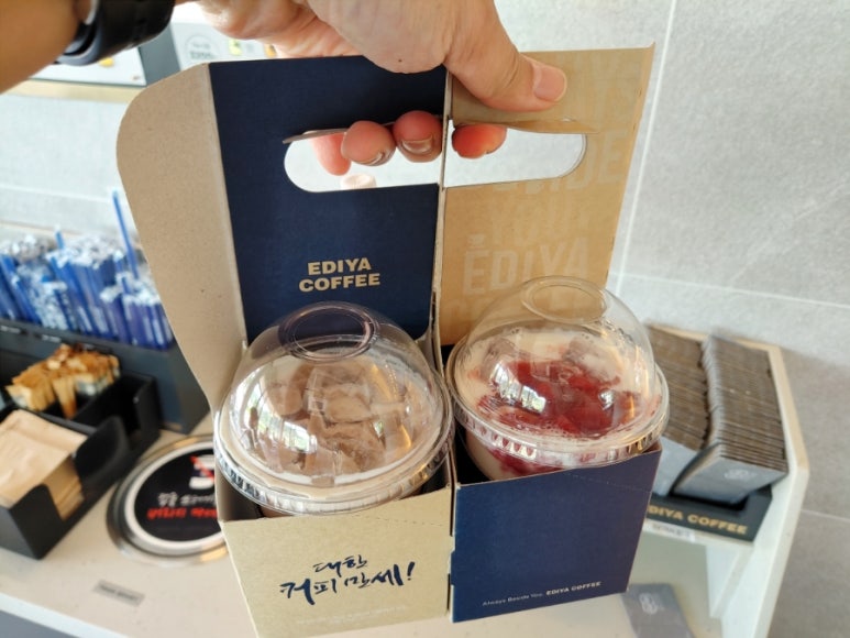 강변커피 이미지