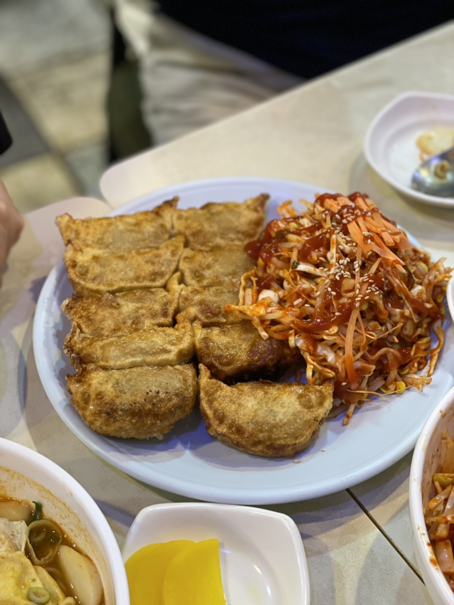 콩지분식 이미지