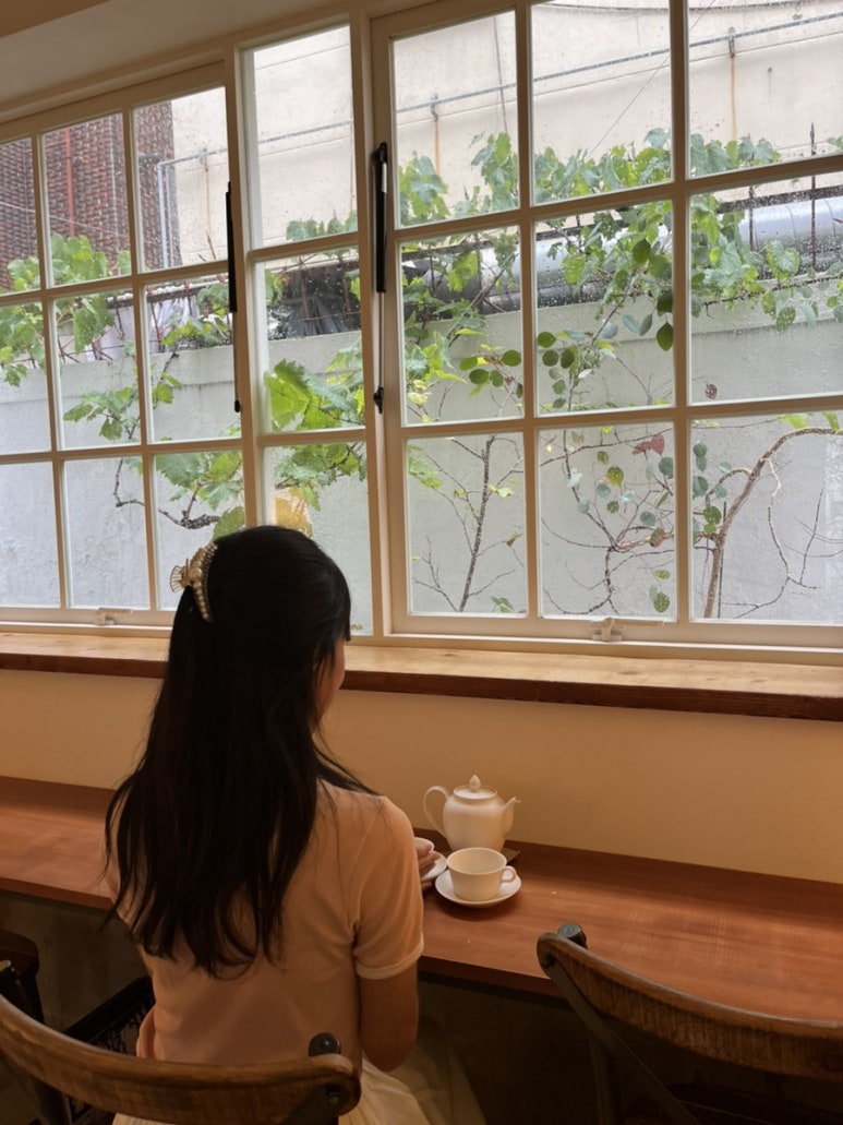 살롱드그르니에 이미지