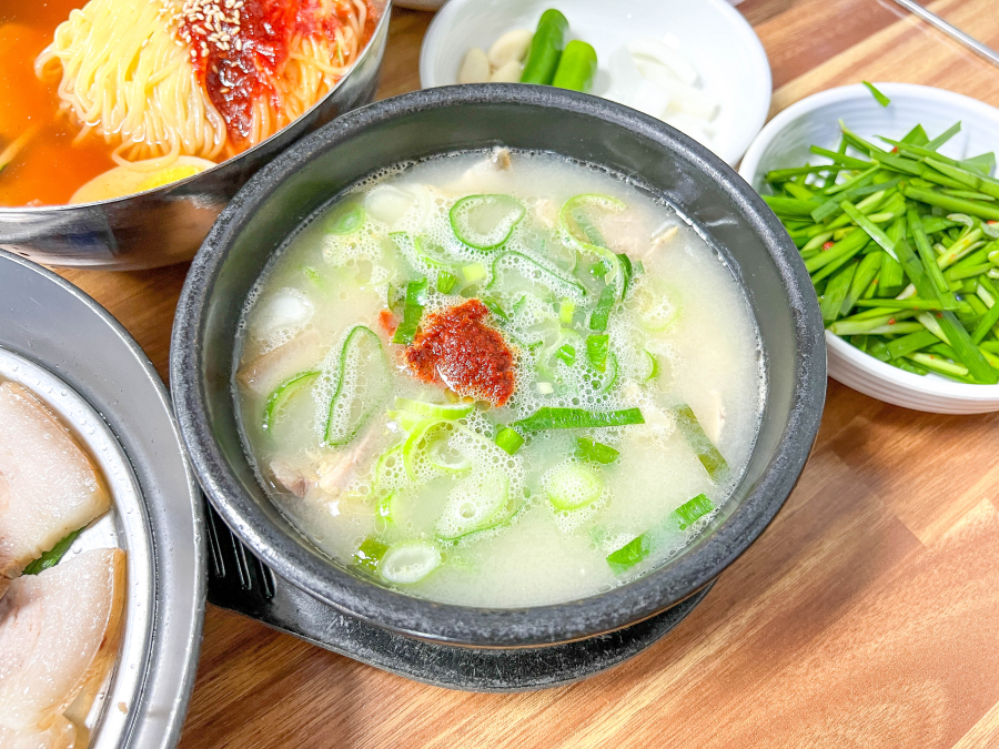 오돼지국밥 이미지