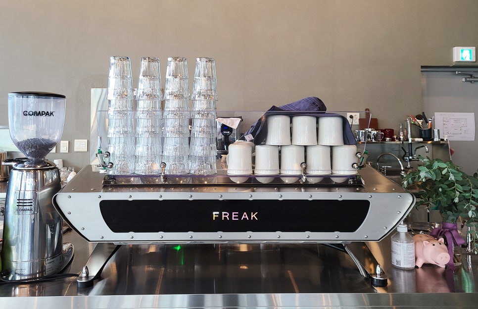 COFFEE FREAK(커피 프리크) 이미지