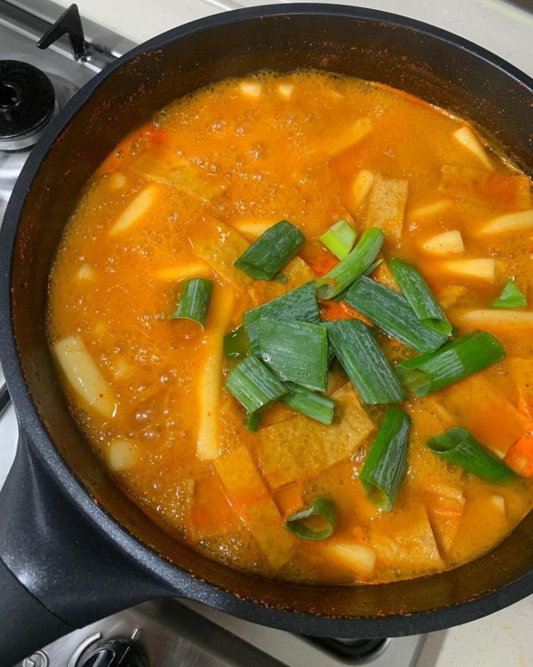 삼남매떡볶이 이미지