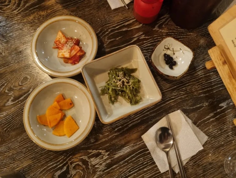 뚝배기순대국밥 이미지