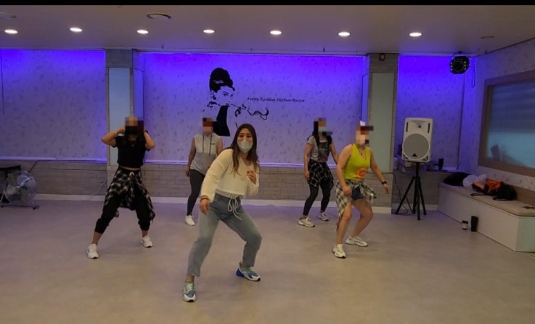 줌바댄스스튜디오 이미지