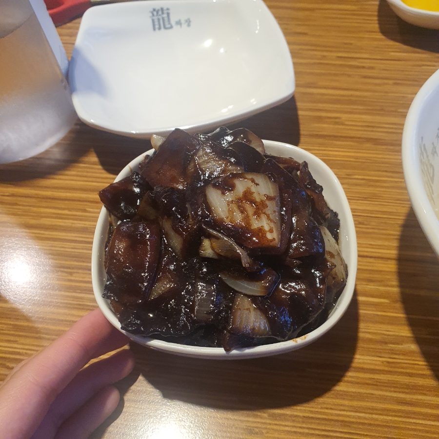 용짜장 이미지