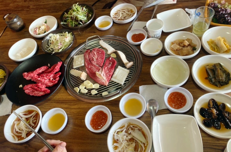 한우마당숯불고기 이미지