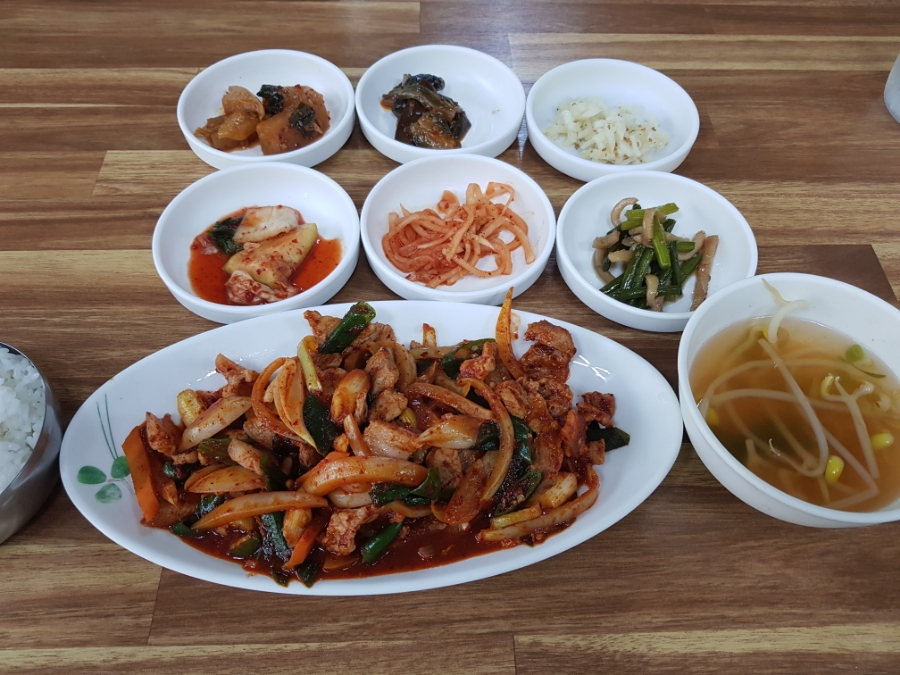 바우네식당 이미지