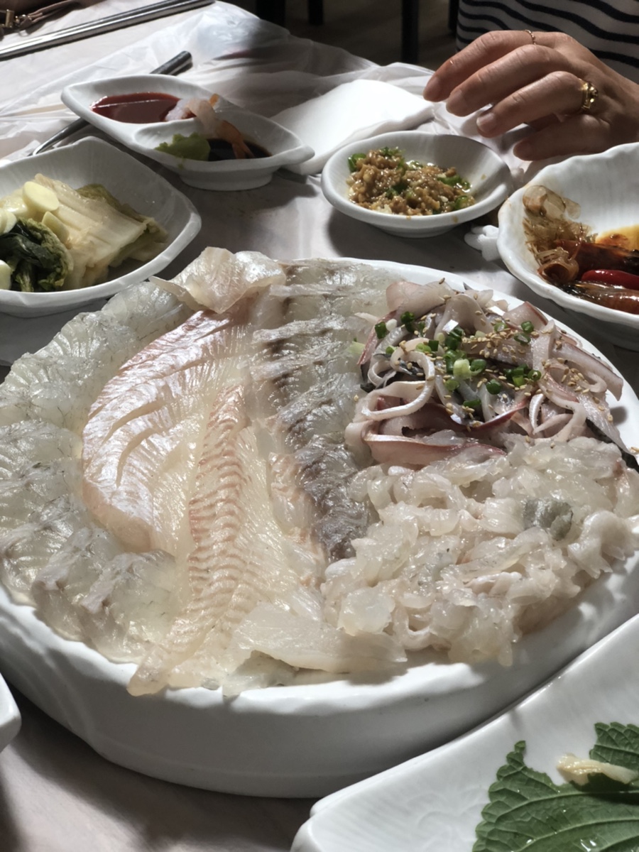 흥동마루횟집 이미지