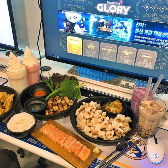놀이터PC방 이미지
