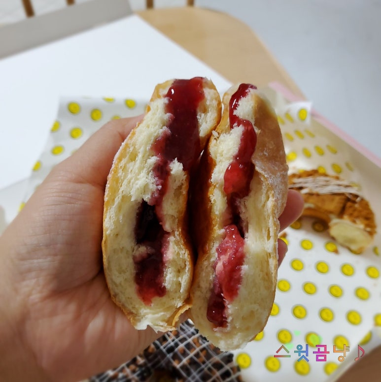 더토브도넛 이미지