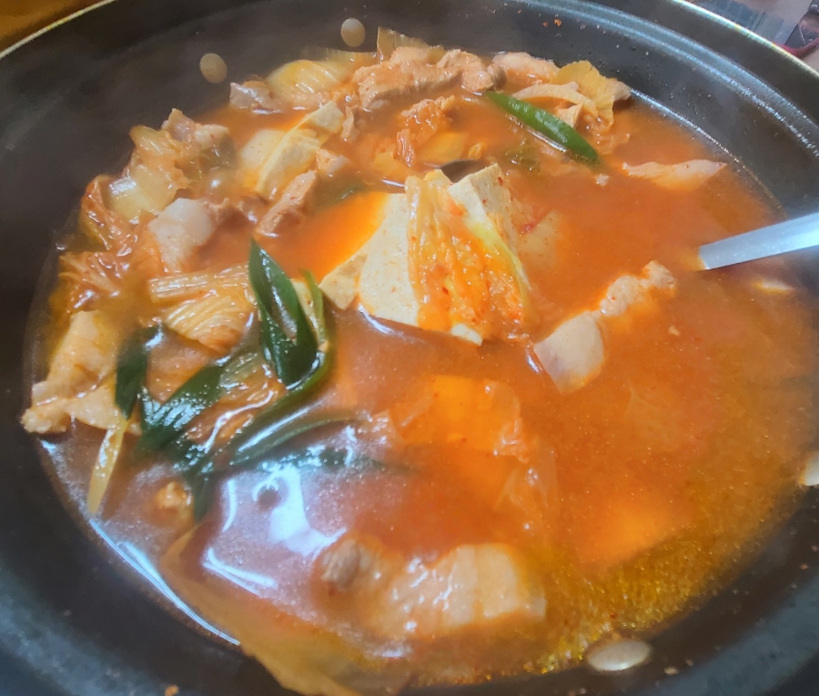 대술촌돼지찌개 이미지