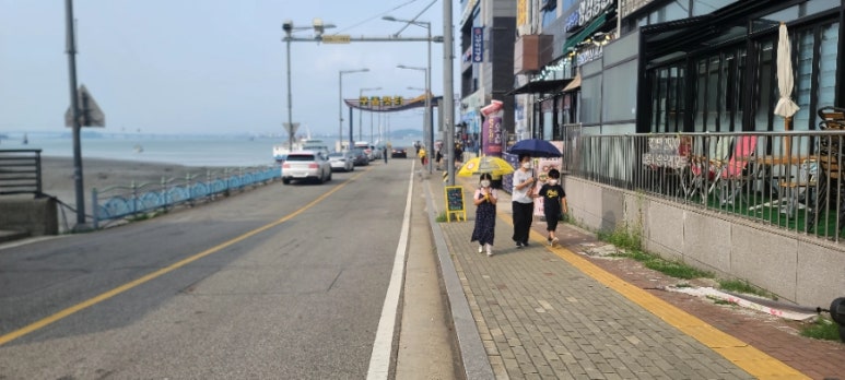 야들리애구읍뱃터점 이미지