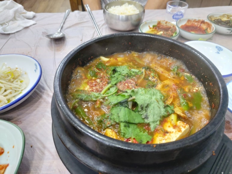 남해수산횟집 이미지