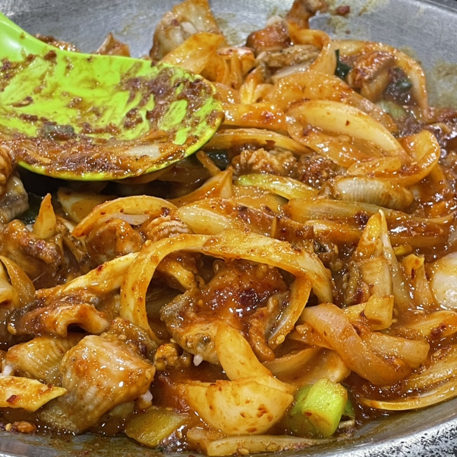 자갈치원조연탄불산꼼장어;김천횟집 이미지