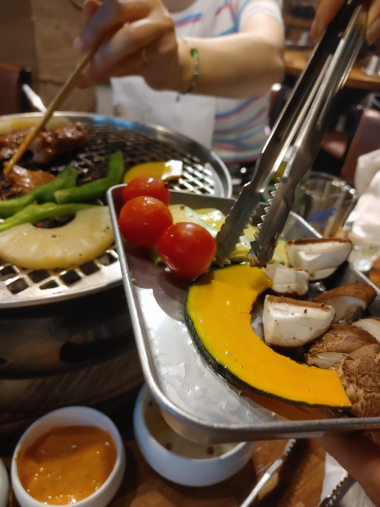 꿀벌치킨 이미지