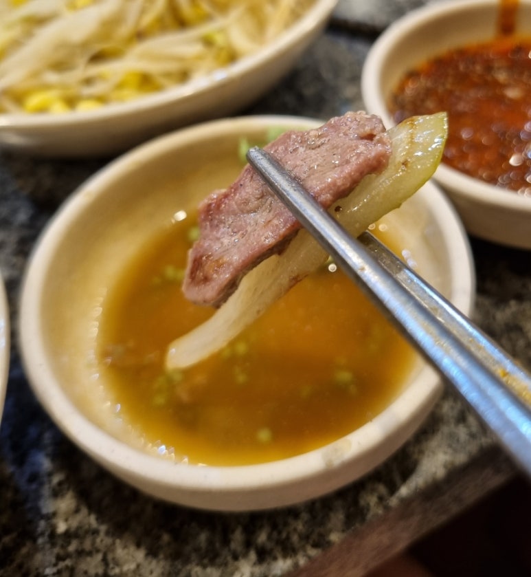 광주생오리돌구이전문 이미지