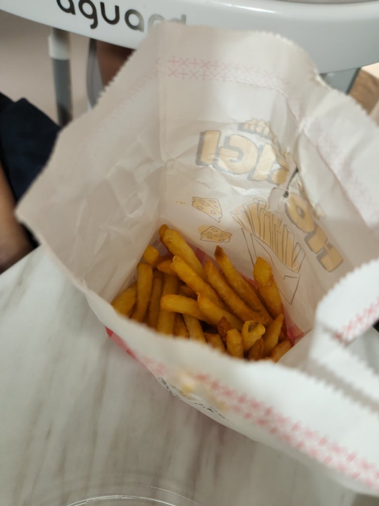 호식이두마리치킨 서울숲점 이미지