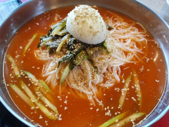 권효섭멸치국수 이미지