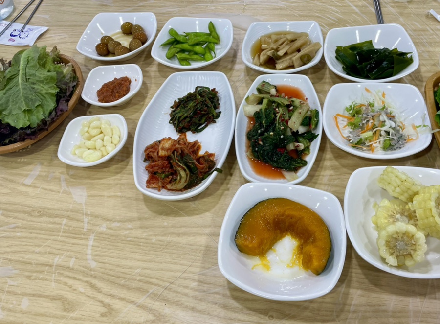 자갈치원조연탄불산꼼장어;김천횟집 이미지