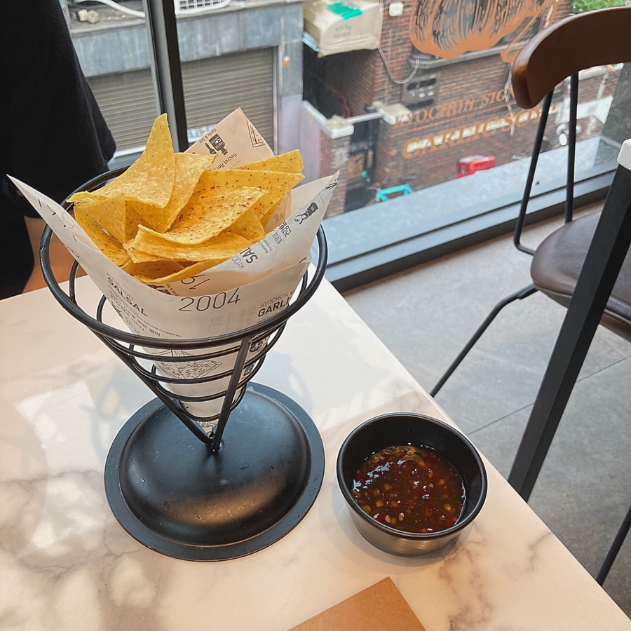 교촌치킨수유 이미지