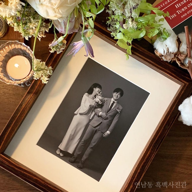 연남동흑백사진관 이미지