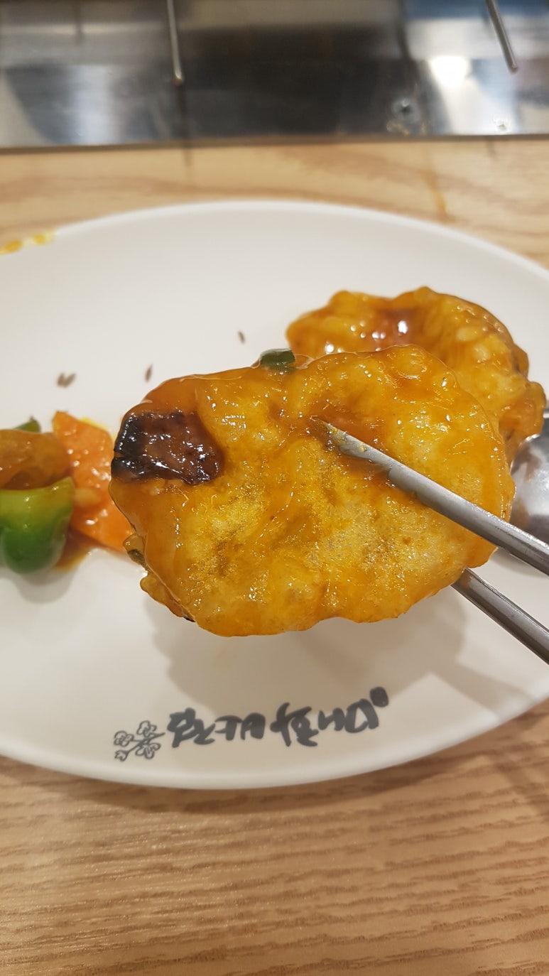 매화반점 이미지