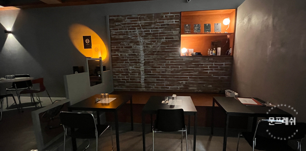 몬삿(Mon-Sat) 이미지