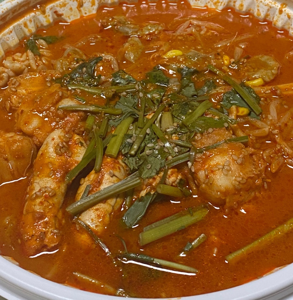 동해물과아구찜 이미지