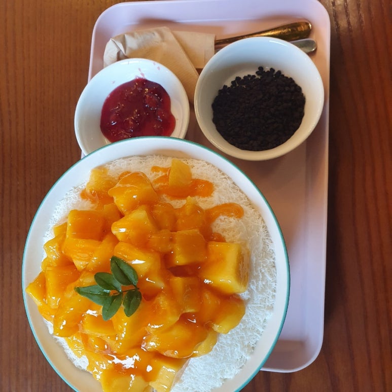 카페유알피 이미지