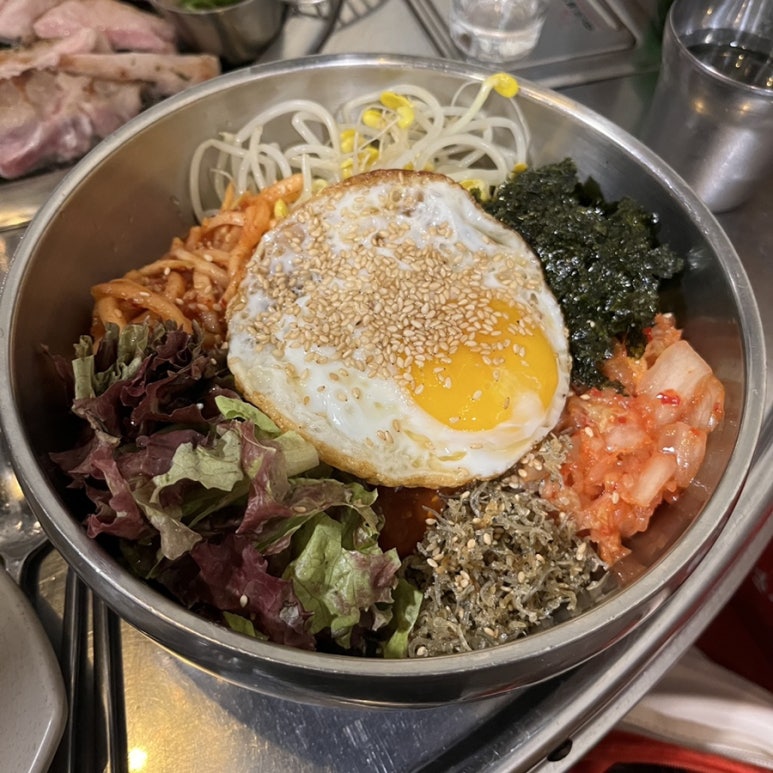 육돈가 이미지
