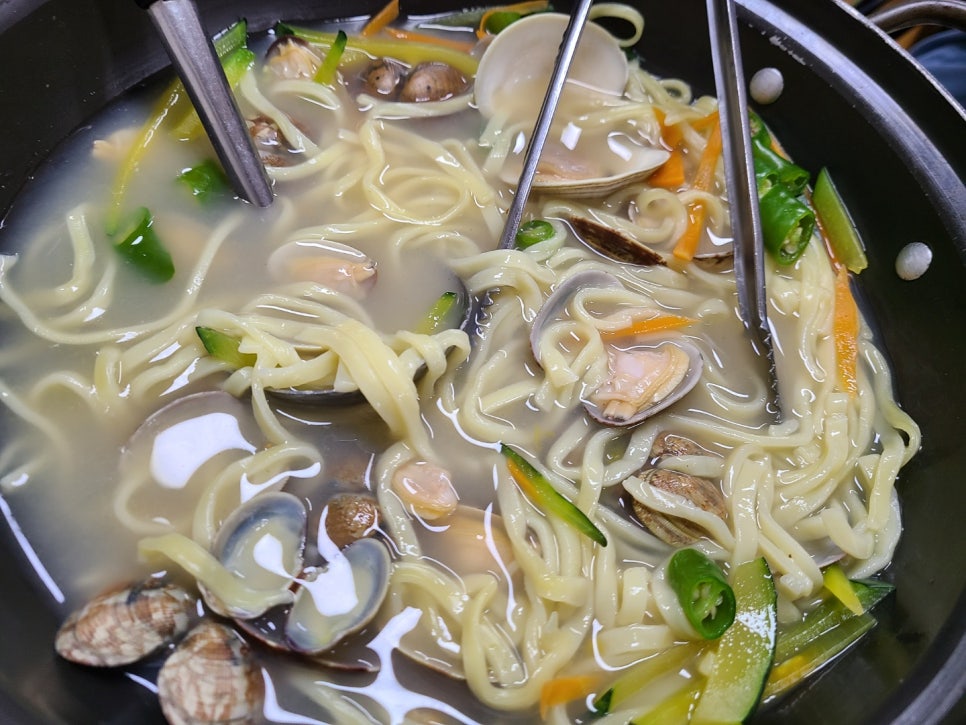 남당리바지락칼국수 이미지