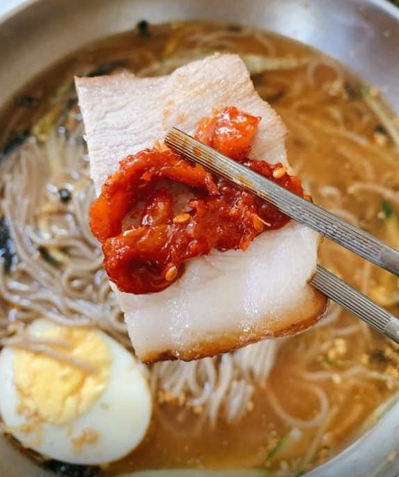 솔밭막국수 이미지