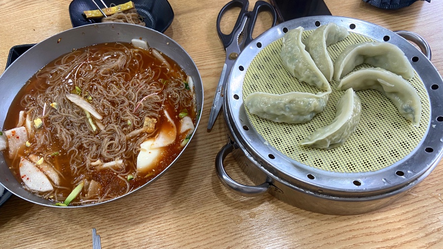 삼삼밀면 이미지