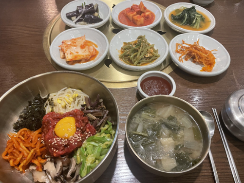 한우육회 이미지