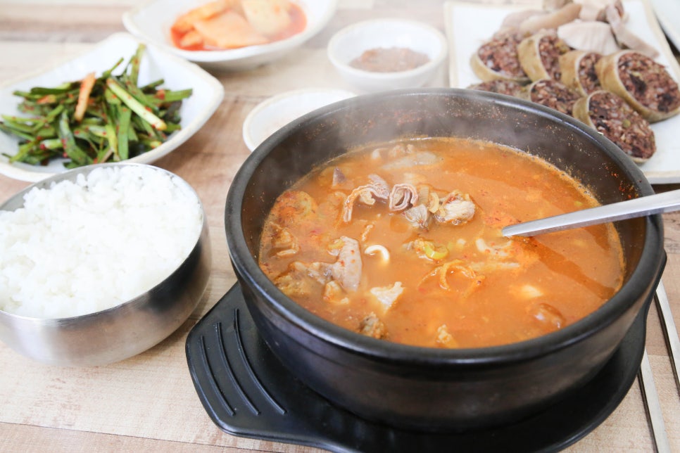 삼거리 사골 순대국 이미지