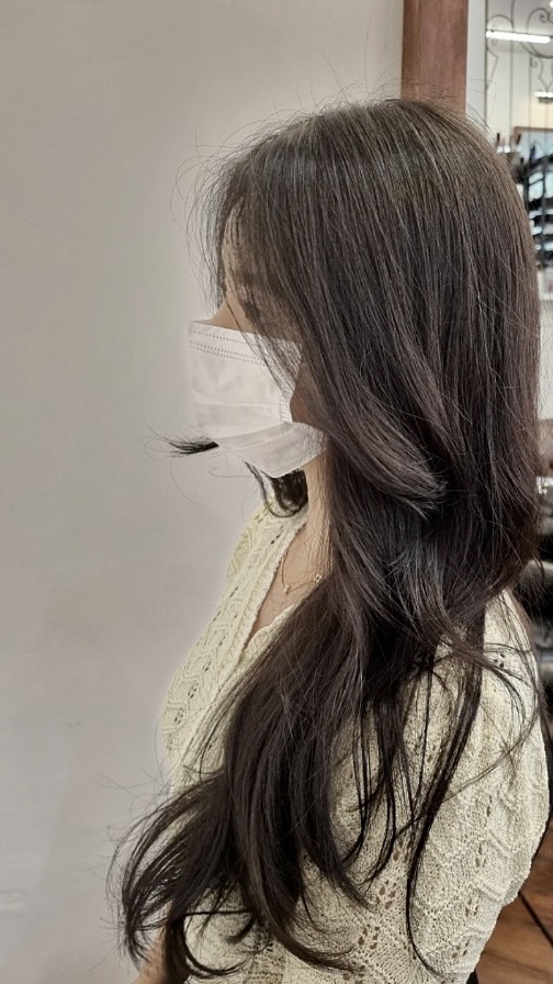 살롱더퍼스트 이미지